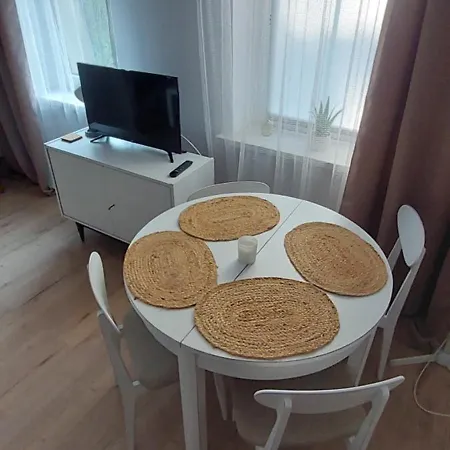 Mk Ceglany Nr 1 Апартаменти *